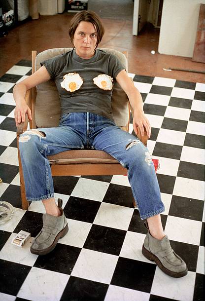 Sarah Lucas: Au Natural