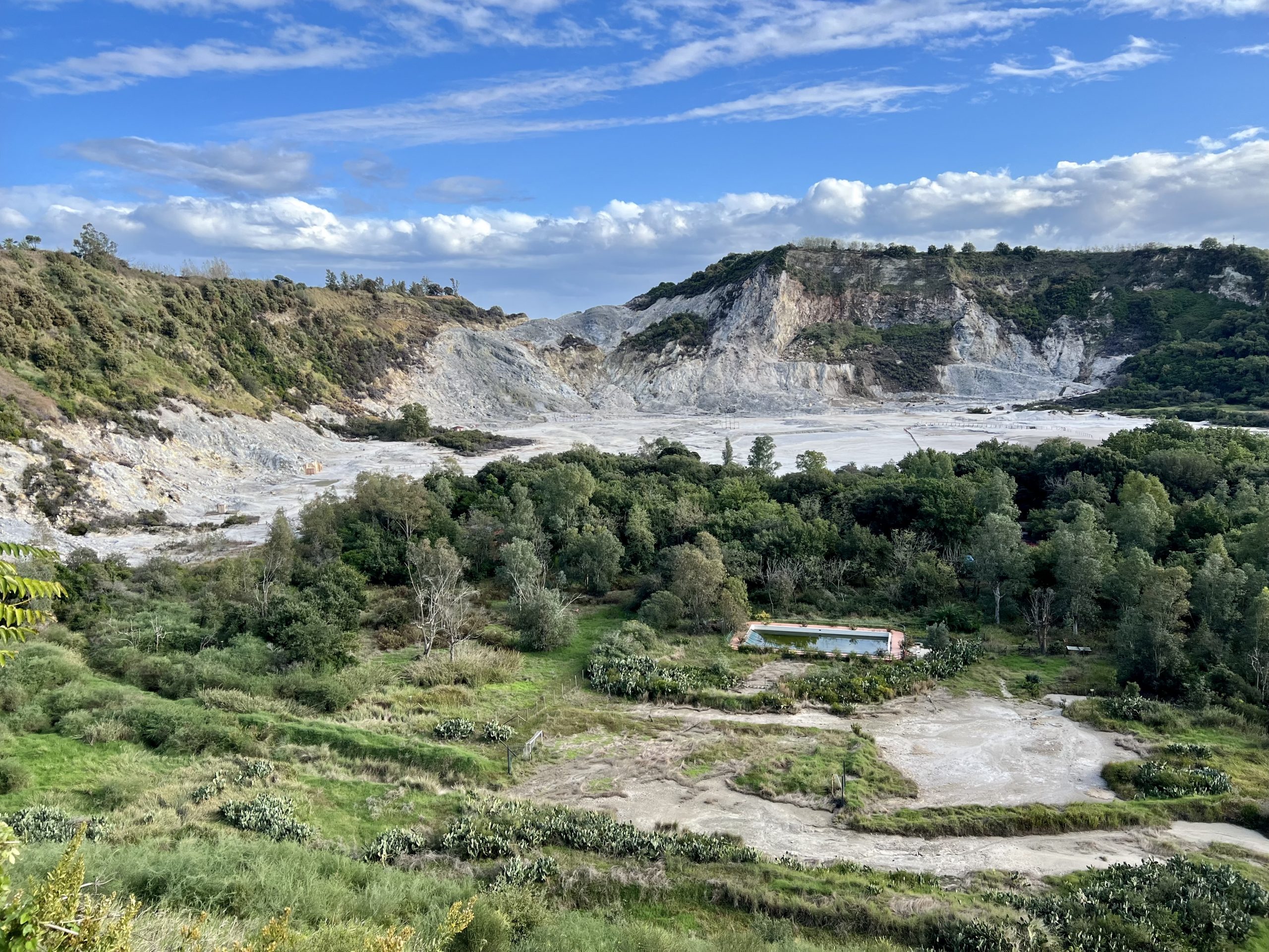 Pozzuoli: Lady of the Night (and day)